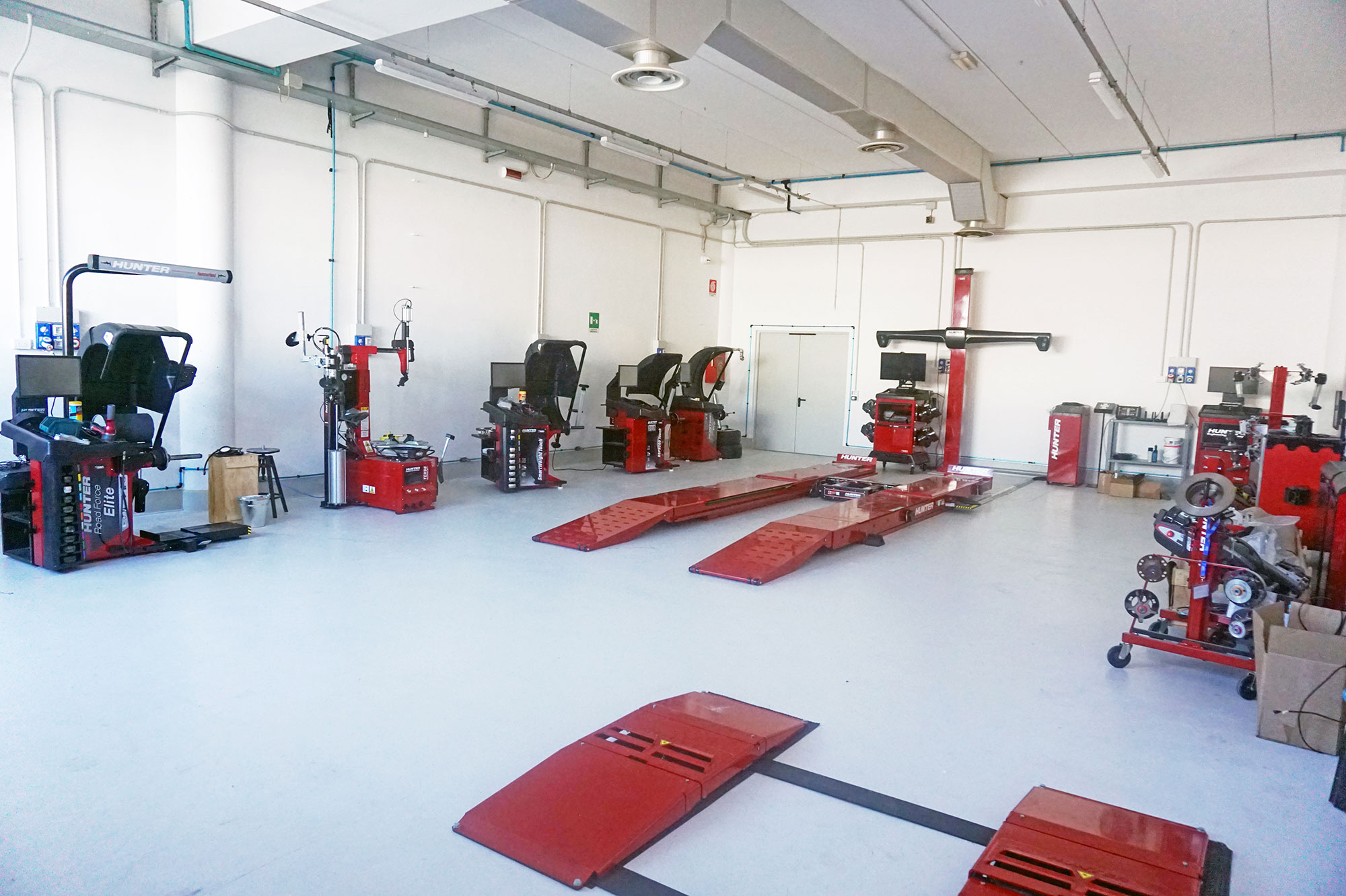 Vehicle Workshop Equipment Market Size, Share, Growth 2025-2033 | Reports and Insights